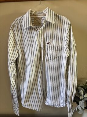 Hollister White Button-Down Shirt with Gray Stripes